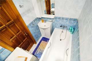 Хостелы Комнаты на Вокзале Минск Двухместный номер с 1 кроватью и диваном-13